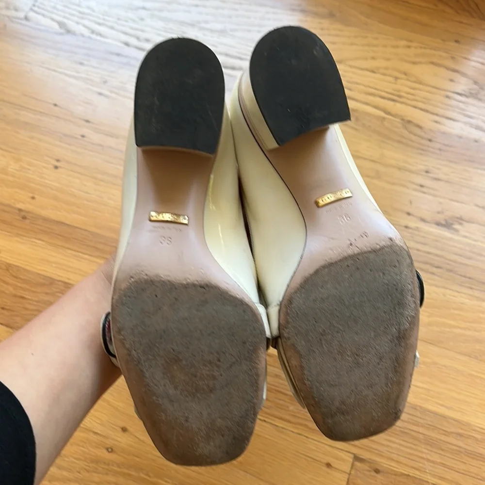 Gucci Marmont white patent leather heels - Picture 9 of 16